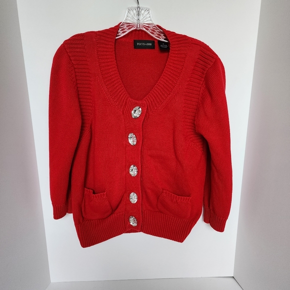 Red Sweater Holiday Christmas Valentine's - Picture 3 of 9